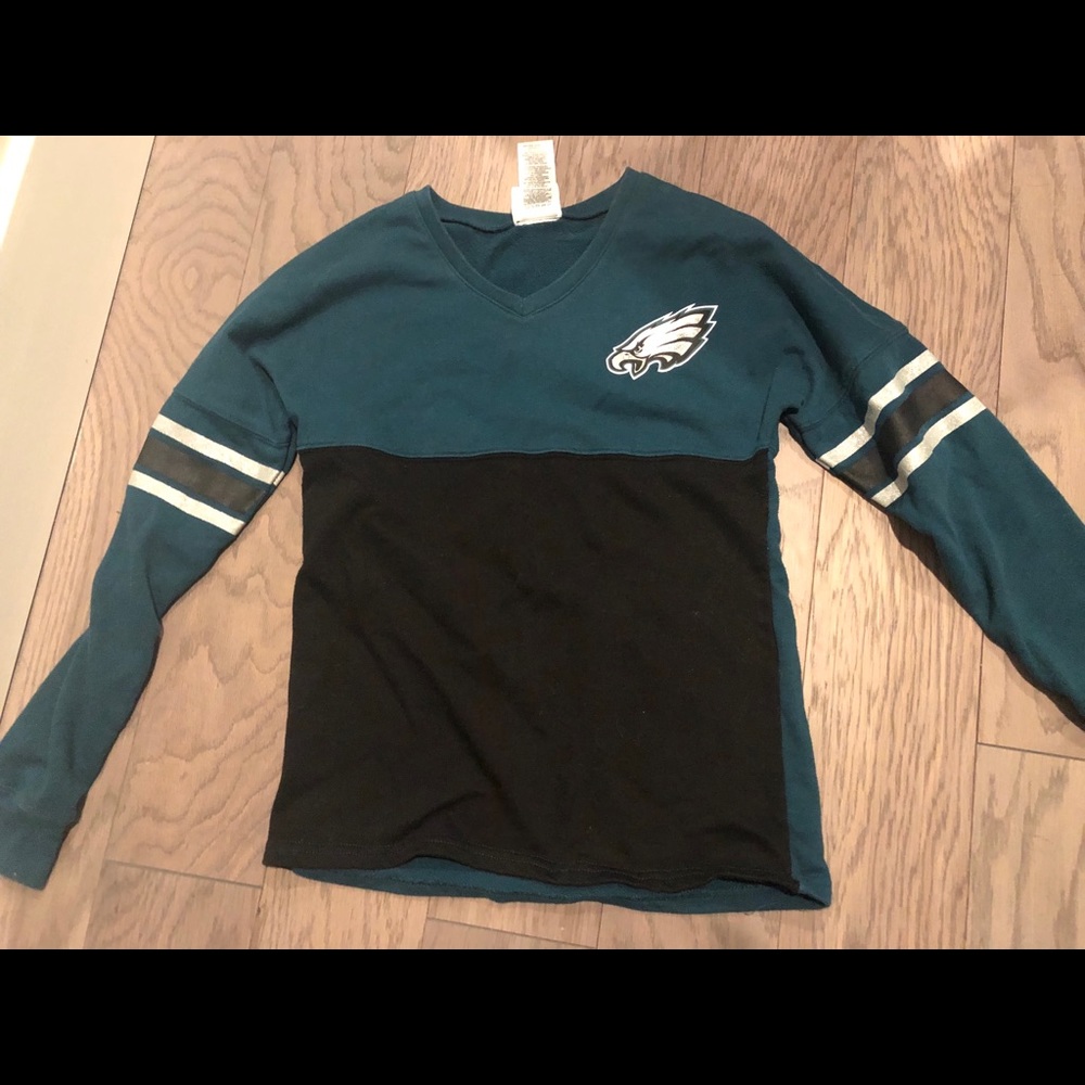 Philadelphia Eagles crewneck.